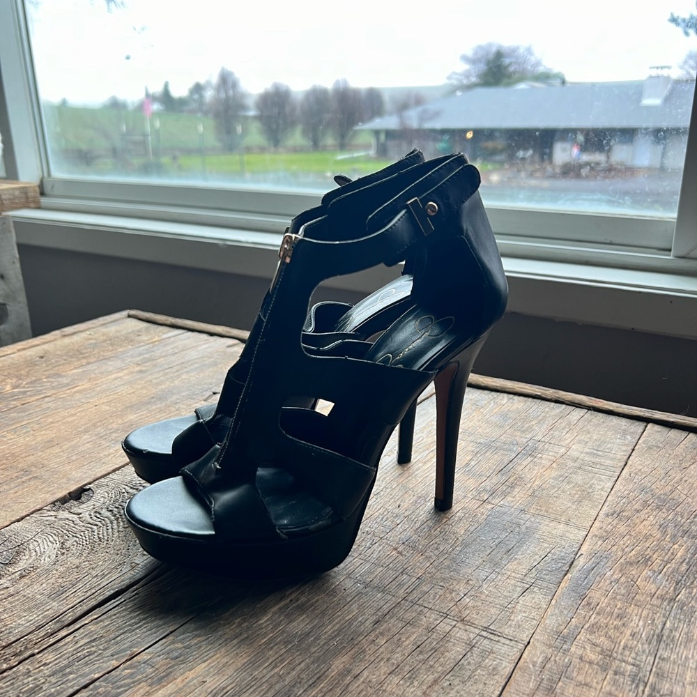 Jessica Simpson high heel shoes Sz 7